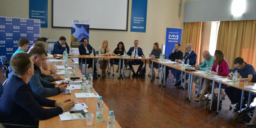 Члени Української Ради Бізнесу обговорили економічні реформи з  з представниками фракції &laquo;Об&rsquo;єднання &laquo;Самопоміч&raquo;